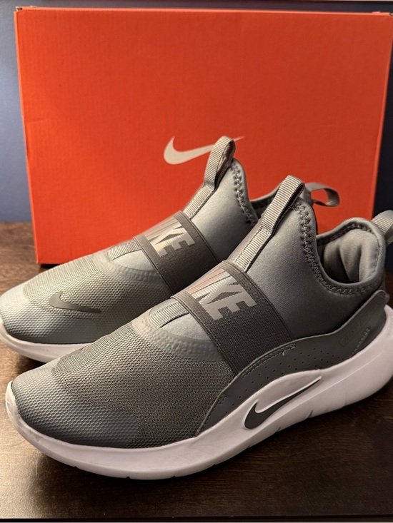 Nike Other - Nike Flex Runner Slip on Sneakers Big Kids